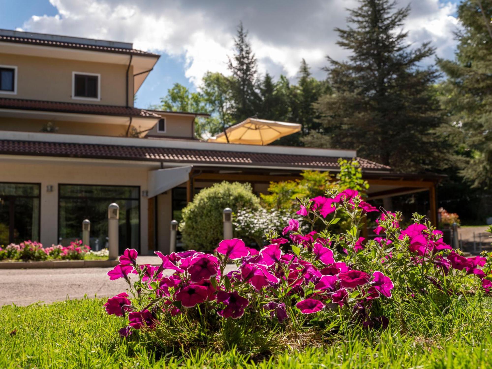 Il Castagneto Hotel Melfi Eksteriør billede